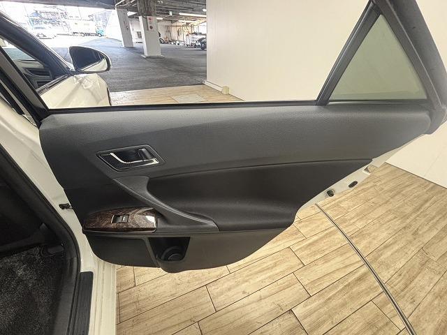 マークＸ ２５０Ｇ　純正ナビ地デジ／Ｂｌｕｅｔｏｏｔｈ／バックカメラ／追従クルコン／衝突軽減／パワーシート／クリアランスソナー／ＨＩＤヘッドライト／ＥＴＣ／スマートキー／オートエアコン／オートライト／純正１６インチＡＷ（40枚目）