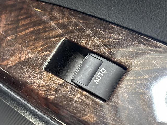 マークＸ ２５０Ｇ　純正ナビ地デジ／Ｂｌｕｅｔｏｏｔｈ／バックカメラ／追従クルコン／衝突軽減／パワーシート／クリアランスソナー／ＨＩＤヘッドライト／ＥＴＣ／スマートキー／オートエアコン／オートライト／純正１６インチＡＷ（41枚目）