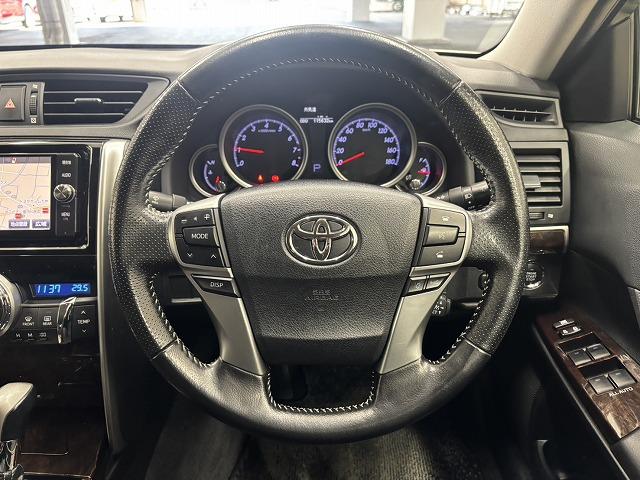 マークＸ ２５０Ｇ　純正ナビ地デジ／Ｂｌｕｅｔｏｏｔｈ／バックカメラ／追従クルコン／衝突軽減／パワーシート／クリアランスソナー／ＨＩＤヘッドライト／ＥＴＣ／スマートキー／オートエアコン／オートライト／純正１６インチＡＷ（46枚目）