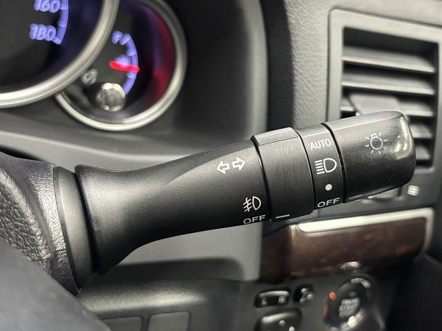 マークＸ ２５０Ｇ　純正ナビ地デジ／Ｂｌｕｅｔｏｏｔｈ／バックカメラ／追従クルコン／衝突軽減／パワーシート／クリアランスソナー／ＨＩＤヘッドライト／ＥＴＣ／スマートキー／オートエアコン／オートライト／純正１６インチＡＷ（50枚目）