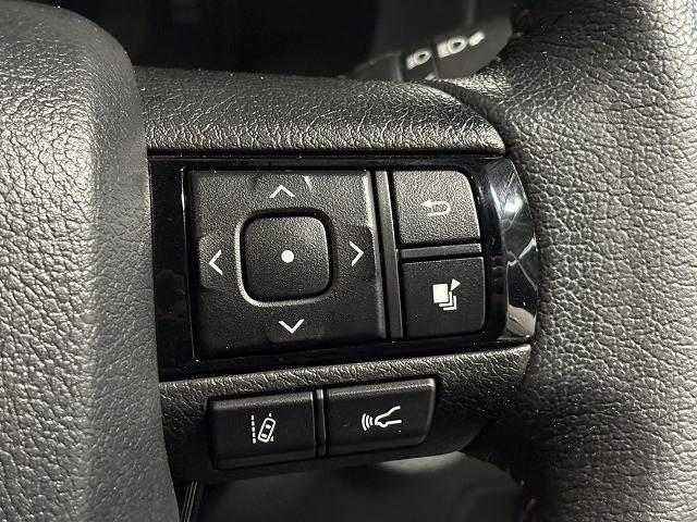 ハイラックス Ｚ　ブラックラリーエディション　ワンオーナー／キャノピー／レーダークルコン／レーンキープアシスト／ダウンヒルアシスト／リアデフロック／純正ナビ／地デジ／バックカメラ／ＬＥＤヘッドライト／スマートキー（8枚目）