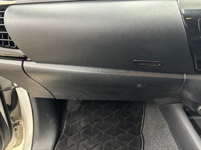 ハイラックス Ｚ　ブラックラリーエディション　ワンオーナー／キャノピー／レーダークルコン／レーンキープアシスト／ダウンヒルアシスト／リアデフロック／純正ナビ／地デジ／バックカメラ／ＬＥＤヘッドライト／スマートキー（35枚目）