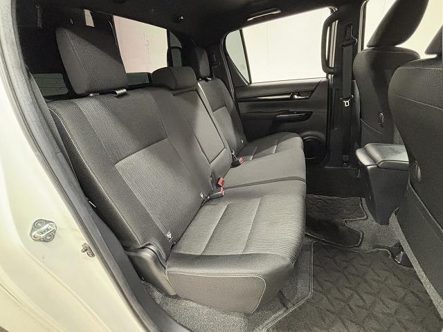 ハイラックス Ｚ　ブラックラリーエディション　ワンオーナー／キャノピー／レーダークルコン／レーンキープアシスト／ダウンヒルアシスト／リアデフロック／純正ナビ／地デジ／バックカメラ／ＬＥＤヘッドライト／スマートキー（43枚目）