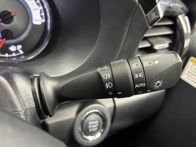 ハイラックス Ｚ　ブラックラリーエディション　ワンオーナー／キャノピー／レーダークルコン／レーンキープアシスト／ダウンヒルアシスト／リアデフロック／純正ナビ／地デジ／バックカメラ／ＬＥＤヘッドライト／スマートキー（52枚目）