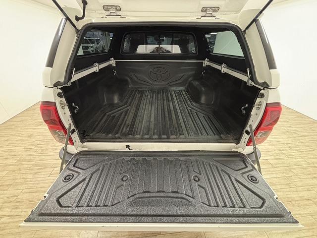 ハイラックス Ｚ　ブラックラリーエディション　ワンオーナー／キャノピー／レーダークルコン／レーンキープアシスト／ダウンヒルアシスト／リアデフロック／純正ナビ／地デジ／バックカメラ／ＬＥＤヘッドライト／スマートキー（63枚目）