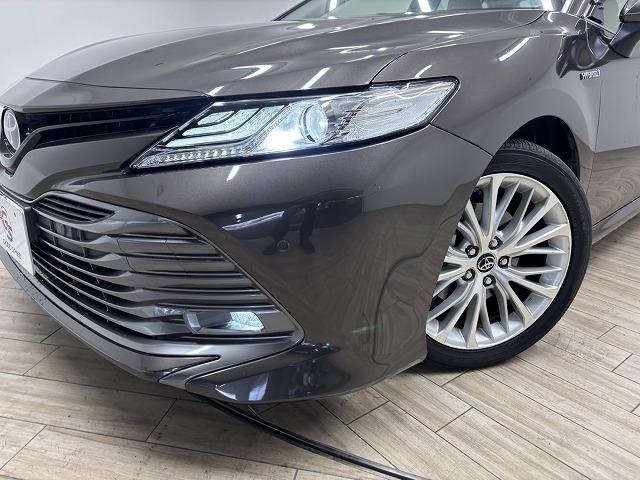 カムリ Ｇレザーパッケージ　純正９インチナビ／地デジ／バックカメラ／トヨタセーフティー／レーダークルコン／レーンキープアシスト／パワーシート／シートヒーター／ＬＥＤヘッドライト／オートハイビーム／ＥＴＣ／ＢＳＭ／スマートキー（29枚目）