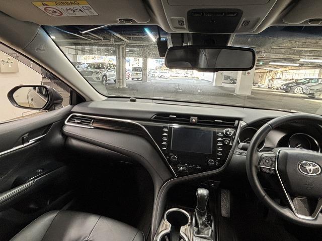 カムリ Ｇレザーパッケージ　純正９インチナビ／地デジ／バックカメラ／トヨタセーフティー／レーダークルコン／レーンキープアシスト／パワーシート／シートヒーター／ＬＥＤヘッドライト／オートハイビーム／ＥＴＣ／ＢＳＭ／スマートキー（43枚目）