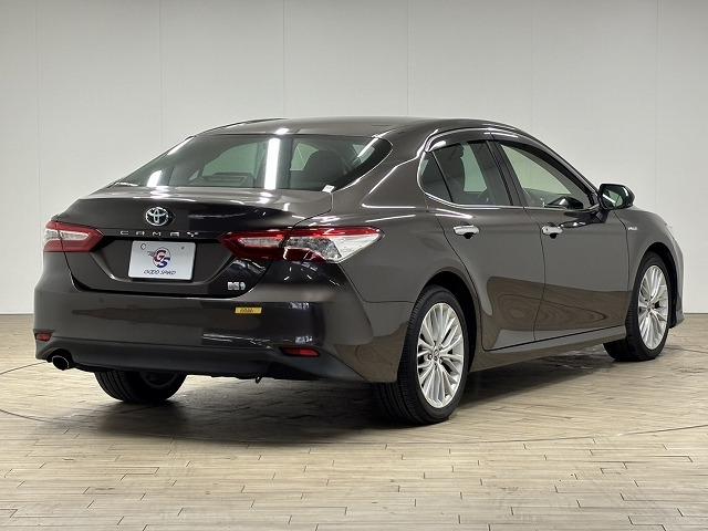 カムリ Ｇレザーパッケージ　純正９インチナビ／地デジ／バックカメラ／トヨタセーフティー／レーダークルコン／レーンキープアシスト／パワーシート／シートヒーター／ＬＥＤヘッドライト／オートハイビーム／ＥＴＣ／ＢＳＭ／スマートキー（65枚目）