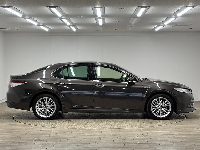 カムリ Ｇレザーパッケージ　純正９インチナビ／地デジ／バックカメラ／トヨタセーフティー／レーダークルコン／レーンキープアシスト／パワーシート／シートヒーター／ＬＥＤヘッドライト／オートハイビーム／ＥＴＣ／ＢＳＭ／スマートキー（67枚目）