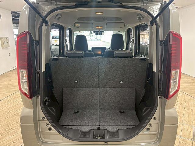 スペーシア ハイブリッドX 純正8インチナビ/地デジ/バックカメラ/両側電動スライド/シートヒーター/アイドリングストップ/LEDヘッドライト/オートライト/オートエアコン/スマートキー/プッシュスタート(61枚目)