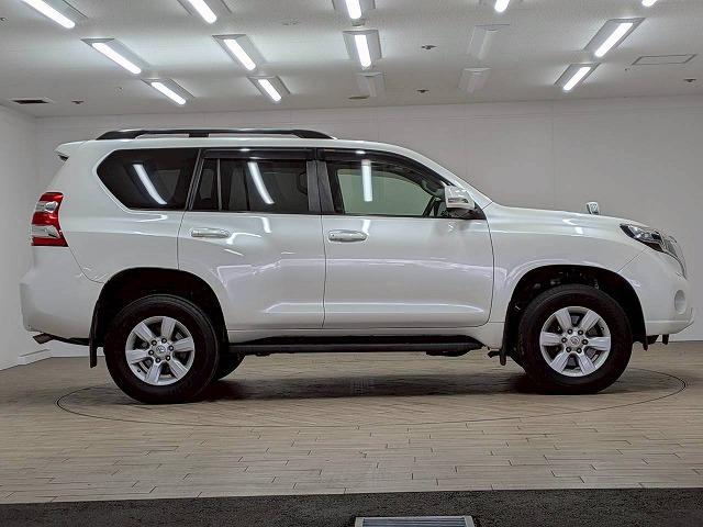 ランドクルーザープラド TX ワンオーナー/サンルーフ/ブラックルーフレール/純正ナビ/地デジ/バックカメラ/センターデフロック/ダウンヒルアシスト/ETC/LEDヘッドライト/オートライト/ヘッドライトウォッシャー/スマートキー(69枚目)