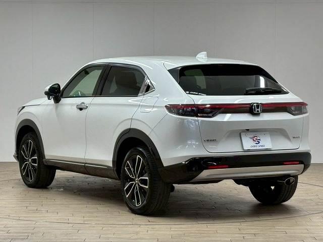 ヴェゼル e:HEV Z 純正9インチナビ/地デジ/バックカメラ/レーダークルコン/レーンキープアシスト/パワーバックドア/ダウンヒルアシスト/シートヒーター/クリアランスソナー/BSM/ETC/電動パーキングブレーキ(16枚目)