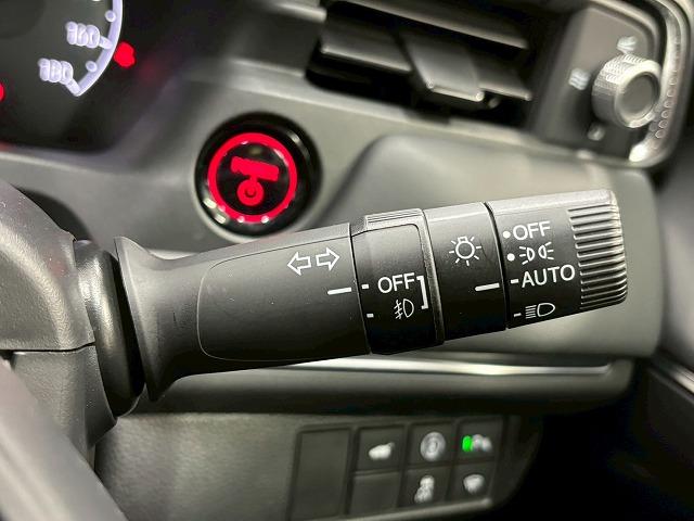 ヴェゼル e:HEV Z 純正9インチナビ/地デジ/バックカメラ/レーダークルコン/レーンキープアシスト/パワーバックドア/ダウンヒルアシスト/シートヒーター/クリアランスソナー/BSM/ETC/電動パーキングブレーキ(37枚目)