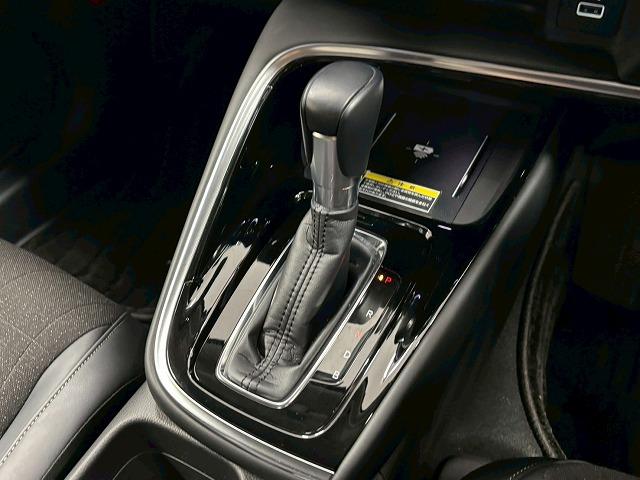 ヴェゼル e:HEV Z 純正9インチナビ/地デジ/バックカメラ/レーダークルコン/レーンキープアシスト/パワーバックドア/ダウンヒルアシスト/シートヒーター/クリアランスソナー/BSM/ETC/電動パーキングブレーキ(39枚目)