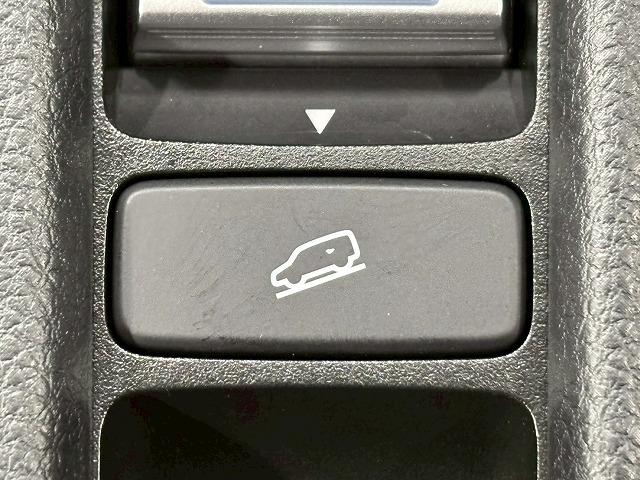 ヴェゼル e:HEV Z 純正9インチナビ/地デジ/バックカメラ/レーダークルコン/レーンキープアシスト/パワーバックドア/ダウンヒルアシスト/シートヒーター/クリアランスソナー/BSM/ETC/電動パーキングブレーキ(44枚目)