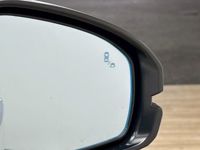 ヴェゼル e:HEV Z 純正9インチナビ/地デジ/バックカメラ/レーダークルコン/レーンキープアシスト/パワーバックドア/ダウンヒルアシスト/シートヒーター/クリアランスソナー/BSM/ETC/電動パーキングブレーキ(51枚目)