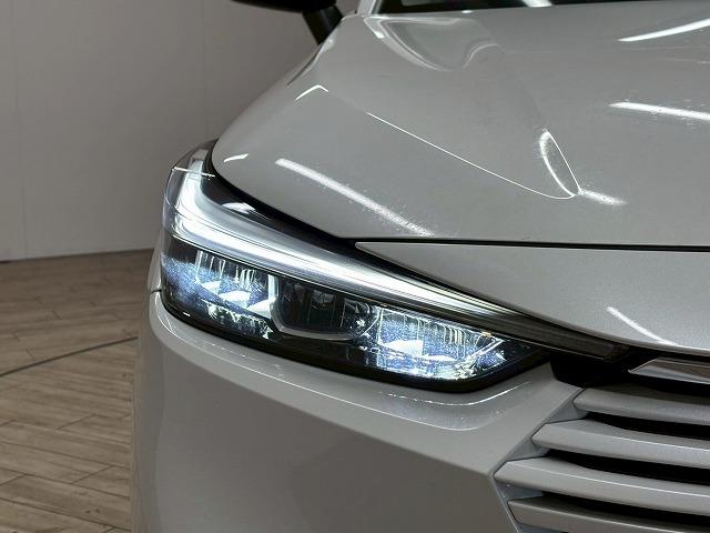 ヴェゼル e:HEV Z 純正9インチナビ/地デジ/バックカメラ/レーダークルコン/レーンキープアシスト/パワーバックドア/ダウンヒルアシスト/シートヒーター/クリアランスソナー/BSM/ETC/電動パーキングブレーキ(63枚目)