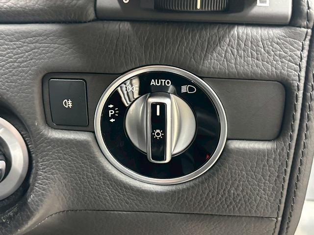 Gクラス G350d ラグジュアリーパッケージ サンルーフ/黒革/純正8型ナビ地デジ/バックカメラ/ラグジュアリーパッケージ/パワーシート/シートヒーター/追従クルコン/BSM/ETC/スマートキー/アイドリングストップ/クリアランスソナー(35枚目)