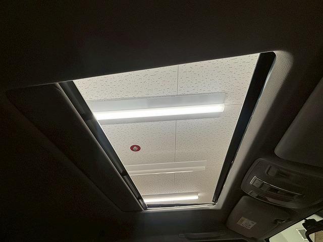 Gクラス G350d ラグジュアリーパッケージ サンルーフ/黒革/純正8型ナビ地デジ/バックカメラ/ラグジュアリーパッケージ/パワーシート/シートヒーター/追従クルコン/BSM/ETC/スマートキー/アイドリングストップ/クリアランスソナー(45枚目)