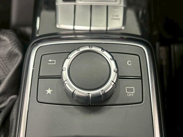 Gクラス G350d ラグジュアリーパッケージ サンルーフ/黒革/純正8型ナビ地デジ/バックカメラ/ラグジュアリーパッケージ/パワーシート/シートヒーター/追従クルコン/BSM/ETC/スマートキー/アイドリングストップ/クリアランスソナー(51枚目)
