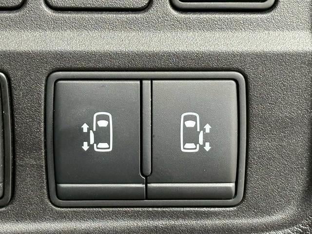 セレナ ハイブリッド e-POWER XV 7人 ワンオーナー/純正10型ナビ地デジ/全周囲/11型後席モニター/プロパイロット/両側電動スライドドア/デジタルインナーミラー/LED/ETC/スマートキー/オートエアコン/オートライト(10枚目)