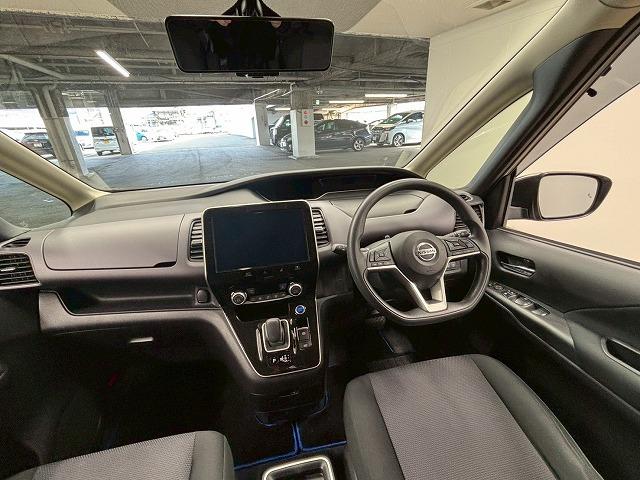 セレナ ハイブリッド e-POWER XV 7人 ワンオーナー/純正10型ナビ地デジ/全周囲/11型後席モニター/プロパイロット/両側電動スライドドア/デジタルインナーミラー/LED/ETC/スマートキー/オートエアコン/オートライト(22枚目)