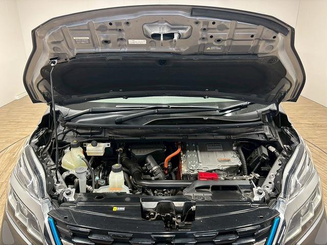 セレナ ハイブリッド e-POWER XV 7人 ワンオーナー/純正10型ナビ地デジ/全周囲/11型後席モニター/プロパイロット/両側電動スライドドア/デジタルインナーミラー/LED/ETC/スマートキー/オートエアコン/オートライト(74枚目)