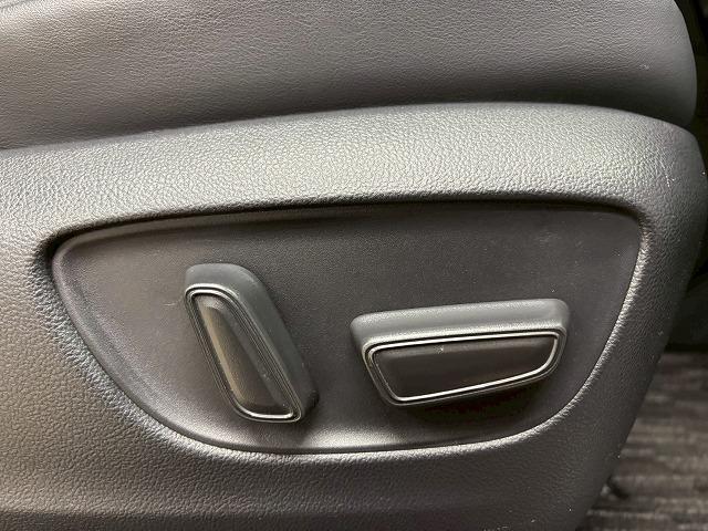 アルファードハイブリッド Z ユニバーサルステップ/純正14型ナビ/全周囲/黒革/左右独立ムーンルーフ/パワーシート/シートベンチレーション/デジタルインナーミラー/追従クルコン/BSM/両側電動/電動リアゲート/ETC(34枚目)