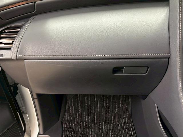 アルファードハイブリッド Z ユニバーサルステップ/純正14型ナビ/全周囲/黒革/左右独立ムーンルーフ/パワーシート/シートベンチレーション/デジタルインナーミラー/追従クルコン/BSM/両側電動/電動リアゲート/ETC(36枚目)