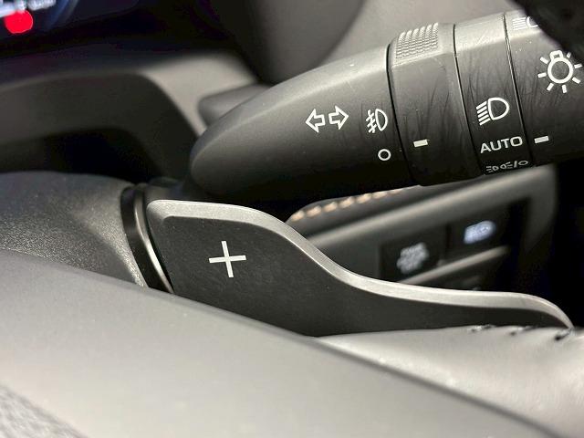 アルファードハイブリッド Z ユニバーサルステップ/純正14型ナビ/全周囲/黒革/左右独立ムーンルーフ/パワーシート/シートベンチレーション/デジタルインナーミラー/追従クルコン/BSM/両側電動/電動リアゲート/ETC(54枚目)