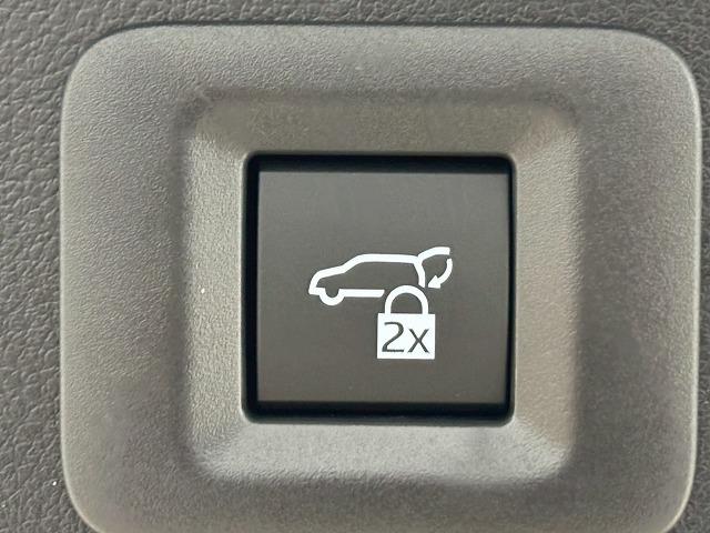 アルファードハイブリッド Z ユニバーサルステップ/純正14型ナビ/全周囲/黒革/左右独立ムーンルーフ/パワーシート/シートベンチレーション/デジタルインナーミラー/追従クルコン/BSM/両側電動/電動リアゲート/ETC(68枚目)