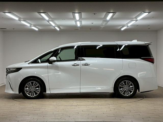 アルファードハイブリッド Z ユニバーサルステップ/純正14型ナビ/全周囲/黒革/左右独立ムーンルーフ/パワーシート/シートベンチレーション/デジタルインナーミラー/追従クルコン/BSM/両側電動/電動リアゲート/ETC(73枚目)