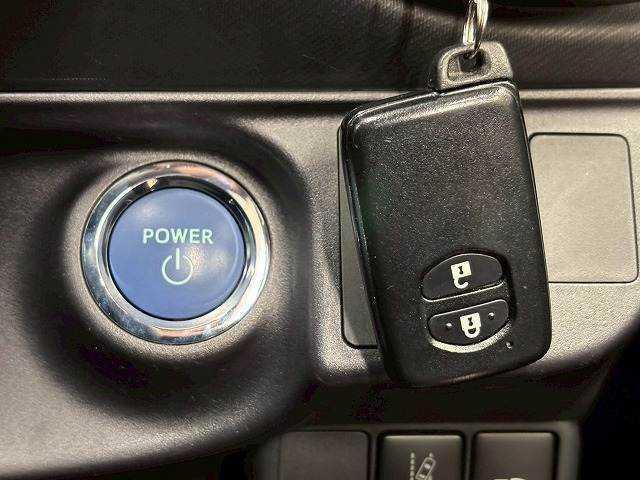 アクア Sスタイルブラック 純正SDナビ地デジ/Bluetooth搭載/バックカメラ/衝突軽減/シートヒーター/オートハイビーム/LED/ETC/スマートキー/オートエアコン/オートライト/電動格納ミラー/ステアリングスイッチ(10枚目)