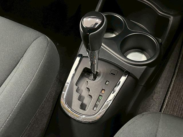 アクア Sスタイルブラック 純正SDナビ地デジ/Bluetooth搭載/バックカメラ/衝突軽減/シートヒーター/オートハイビーム/LED/ETC/スマートキー/オートエアコン/オートライト/電動格納ミラー/ステアリングスイッチ(52枚目)