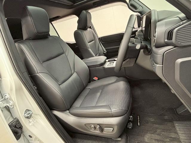 ランドクルーザー250 VX 丸目LEDヘッドライト/サンルーフ/ルーフレール/純正12.3インチナビ/全周囲/追従クルコン/パワーバックドア/レーンキープ/黒革/ベンチレーション/デジタルインナーミラー/BSM/ETC2.0(33枚目)