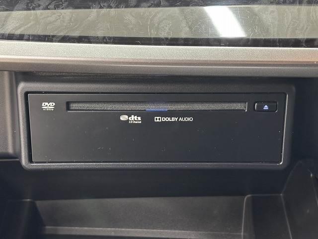 アルファード Ｓ　ワンオーナー／後席フリップダウンモニター／純正９インチナビ／地デジ／レーダークルコン／レーンキープアシスト／ＣＤ：ＤＶＤ／両側電動スライド／ＬＥＤヘッドライト／オートハイビーム／スマートキー（9枚目）