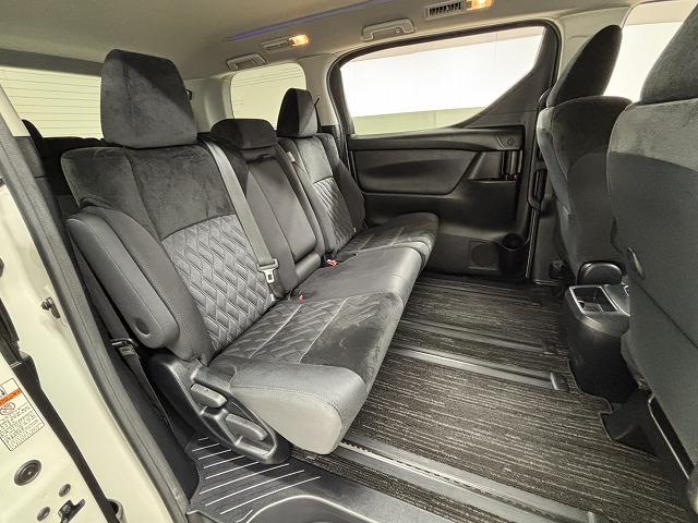 アルファード Ｓ　ワンオーナー／後席フリップダウンモニター／純正９インチナビ／地デジ／レーダークルコン／レーンキープアシスト／ＣＤ：ＤＶＤ／両側電動スライド／ＬＥＤヘッドライト／オートハイビーム／スマートキー（25枚目）