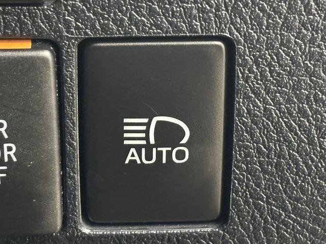 アルファード Ｓ　ワンオーナー／後席フリップダウンモニター／純正９インチナビ／地デジ／レーダークルコン／レーンキープアシスト／ＣＤ：ＤＶＤ／両側電動スライド／ＬＥＤヘッドライト／オートハイビーム／スマートキー（51枚目）