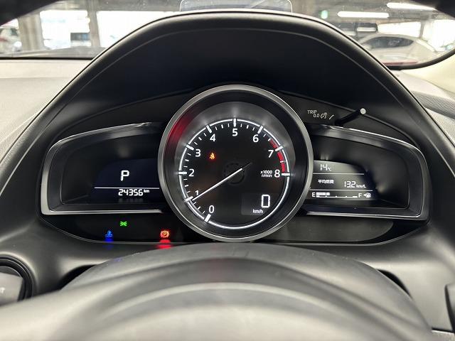 ＣＸ－３ １５Ｓ　スーパー　エッジー　ＢＯＳＥサウンド／純正８．８インチナビ／全方位カメラ／レーダークルコン／レーンキープアシスト／クリアランスソナー／アイドリングストップ／ＢＳＭ／ＥＴＣ／パワーシート／シートメモリー／シートヒーター（45枚目）