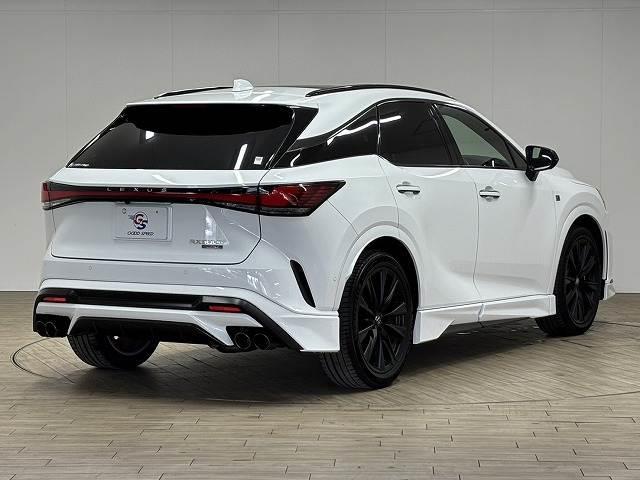 ＲＸ ＲＸ５００ｈ　Ｆスポーツパフォーマンス　ＴＲＤエアロ／パノラマルーフ／ワンオーナー／純正１４型ナビ地デジ／全周囲／デジタルインナーミラー／ＢＳＭ／シートベンチレーション／パーキングアシスト／追従クルコン／パワーバックドア／パワーシート（16枚目）