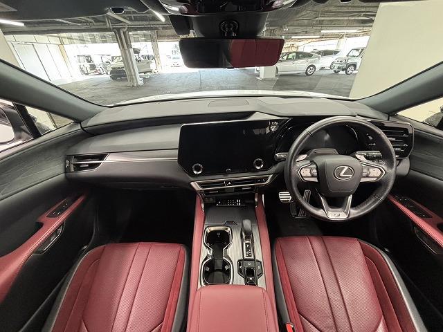 ＲＸ ＲＸ５００ｈ　Ｆスポーツパフォーマンス　ＴＲＤエアロ／パノラマルーフ／ワンオーナー／純正１４型ナビ地デジ／全周囲／デジタルインナーミラー／ＢＳＭ／シートベンチレーション／パーキングアシスト／追従クルコン／パワーバックドア／パワーシート（47枚目）