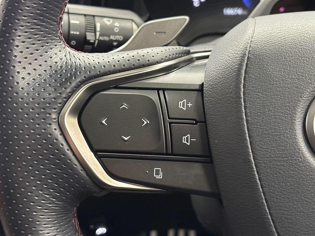 ＲＸ ＲＸ５００ｈ　Ｆスポーツパフォーマンス　ＴＲＤエアロ／パノラマルーフ／ワンオーナー／純正１４型ナビ地デジ／全周囲／デジタルインナーミラー／ＢＳＭ／シートベンチレーション／パーキングアシスト／追従クルコン／パワーバックドア／パワーシート（51枚目）