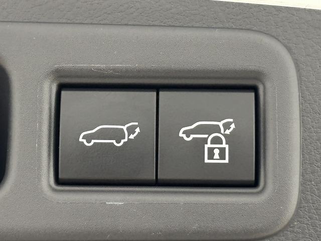 ＲＸ ＲＸ５００ｈ　Ｆスポーツパフォーマンス　ＴＲＤエアロ／パノラマルーフ／ワンオーナー／純正１４型ナビ地デジ／全周囲／デジタルインナーミラー／ＢＳＭ／シートベンチレーション／パーキングアシスト／追従クルコン／パワーバックドア／パワーシート（68枚目）