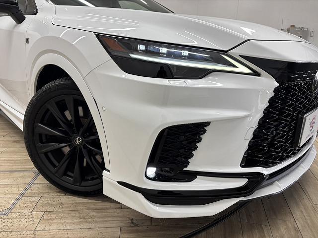 ＲＸ ＲＸ５００ｈ　Ｆスポーツパフォーマンス　ＴＲＤエアロ／パノラマルーフ／ワンオーナー／純正１４型ナビ地デジ／全周囲／デジタルインナーミラー／ＢＳＭ／シートベンチレーション／パーキングアシスト／追従クルコン／パワーバックドア／パワーシート（79枚目）