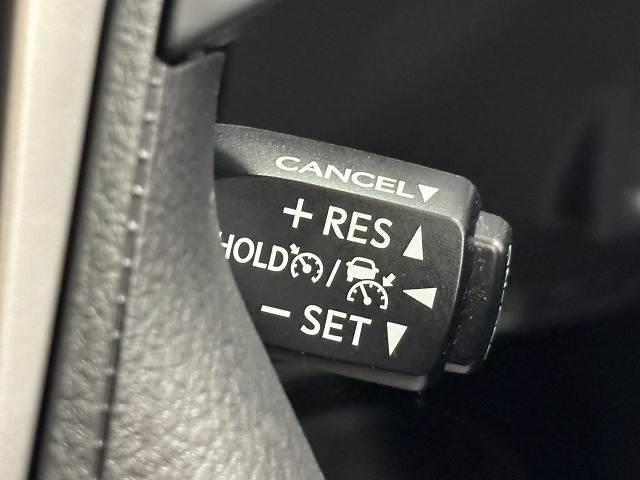 ランドクルーザープラド ＴＸ　Ｌパッケージ　サンルーフ／全周囲／純正ナビ地デジ／黒革／純正ＯＰ１９インチＡＷ／シートベンチレーション／パワーシート／ＢＳＭ／追従クルコン／オートハイビーム／クリアランスソナー／衝突軽減／ＥＴＣ／ＬＥＤヘッドライト（8枚目）