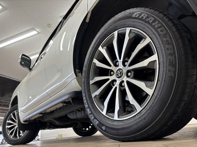 ランドクルーザープラド ＴＸ　Ｌパッケージ　サンルーフ／全周囲／純正ナビ地デジ／黒革／純正ＯＰ１９インチＡＷ／シートベンチレーション／パワーシート／ＢＳＭ／追従クルコン／オートハイビーム／クリアランスソナー／衝突軽減／ＥＴＣ／ＬＥＤヘッドライト（30枚目）