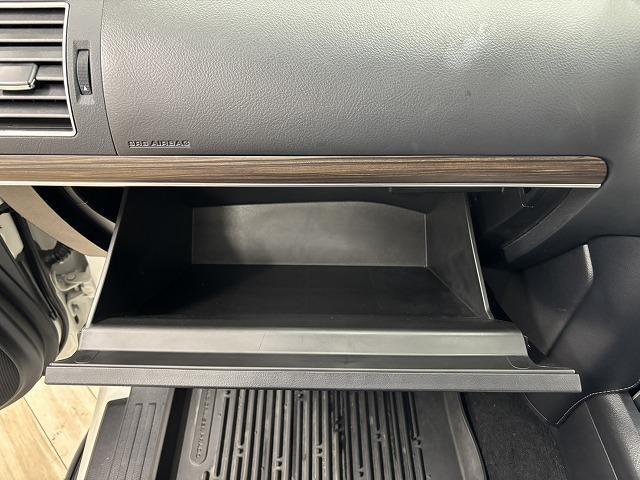 ランドクルーザープラド ＴＸ　Ｌパッケージ　サンルーフ／全周囲／純正ナビ地デジ／黒革／純正ＯＰ１９インチＡＷ／シートベンチレーション／パワーシート／ＢＳＭ／追従クルコン／オートハイビーム／クリアランスソナー／衝突軽減／ＥＴＣ／ＬＥＤヘッドライト（36枚目）