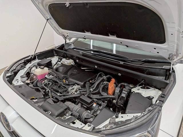 ＲＡＶ４ ハイブリッドＧ　純正９インチナビ／レーダークルコン／パワーバックド／レーンキープアシスト／黒革／パワーシート／シートヒーター／ステアリングヒーター／地デジ／バックカメラ／ＢＳＭ／ＥＴＣ／スマートキー（18枚目）