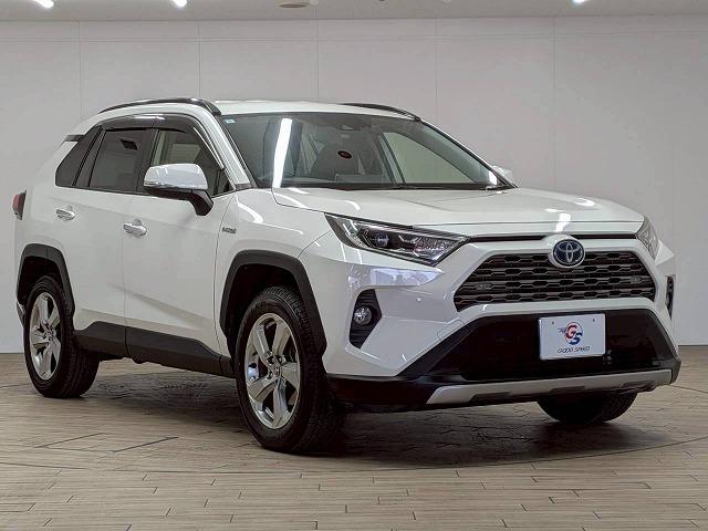 ＲＡＶ４ ハイブリッドＧ　純正９インチナビ／レーダークルコン／パワーバックド／レーンキープアシスト／黒革／パワーシート／シートヒーター／ステアリングヒーター／地デジ／バックカメラ／ＢＳＭ／ＥＴＣ／スマートキー（21枚目）