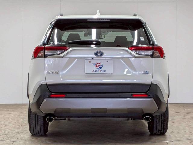 ＲＡＶ４ ハイブリッドＧ　純正９インチナビ／レーダークルコン／パワーバックド／レーンキープアシスト／黒革／パワーシート／シートヒーター／ステアリングヒーター／地デジ／バックカメラ／ＢＳＭ／ＥＴＣ／スマートキー（70枚目）